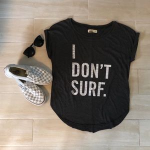 Hollister T-shirt